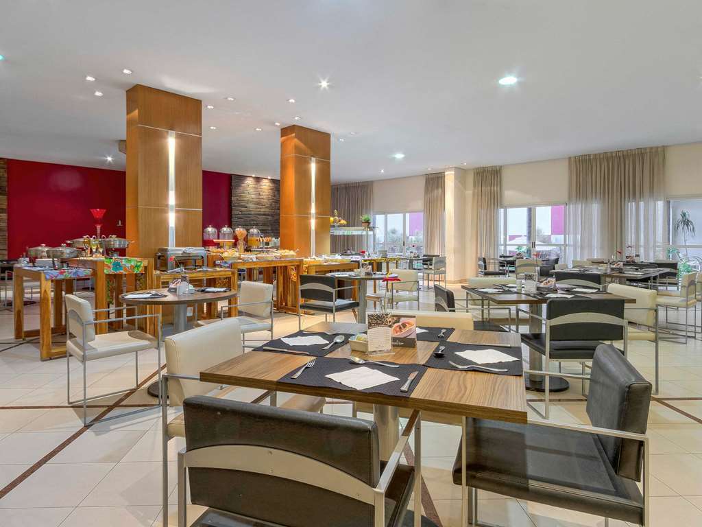 Hotel Nacional Inn Cuiaba Restaurant photo